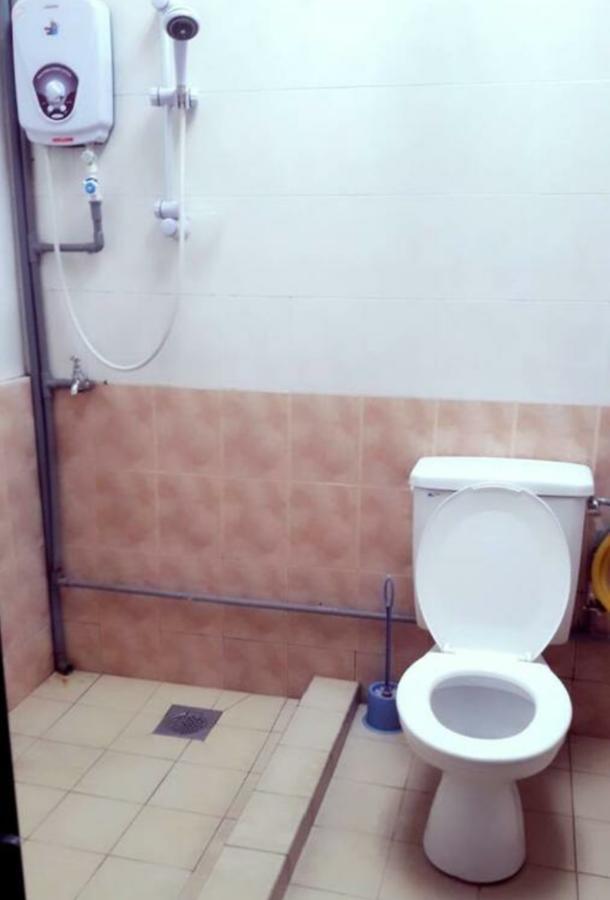קואנטאן Hotel Makmur מראה חיצוני תמונה