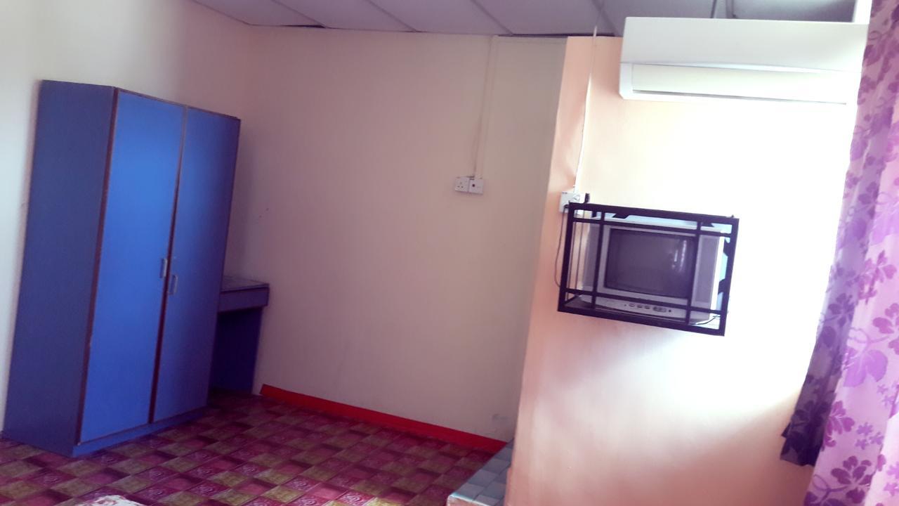קואנטאן Hotel Makmur מראה חיצוני תמונה